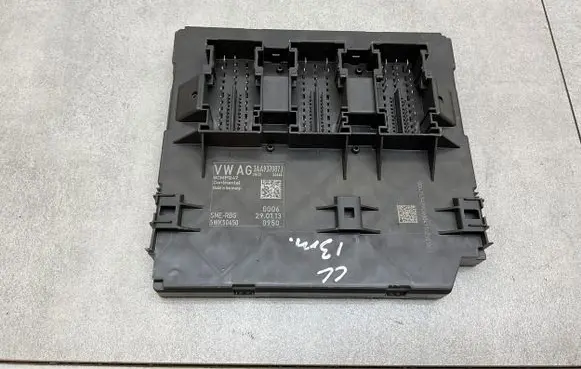 Volkswagen PASSAT CC Comfort/convenience module 3AA937087J