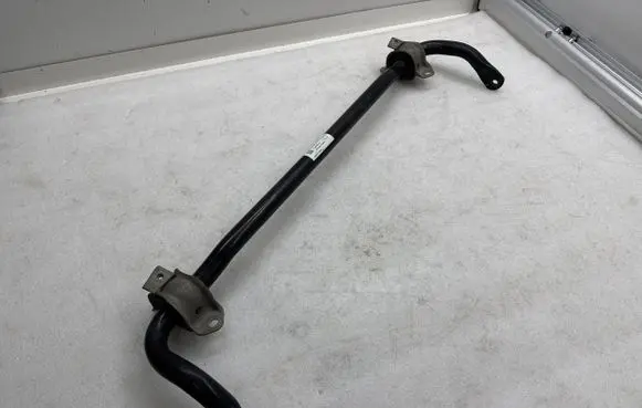 Tesla Model Y Front anti-roll bar/sway bar 118838600A 118838800A CZ4220010029930