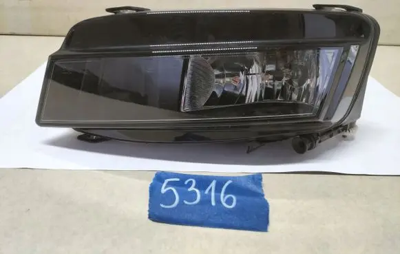Volkswagen Golf VII Front fog light 5G0941661D