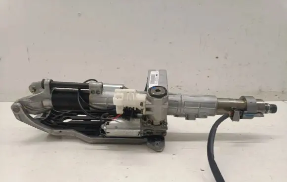 Mercedes-Benz GL X164 Steering wheel axle 16878009