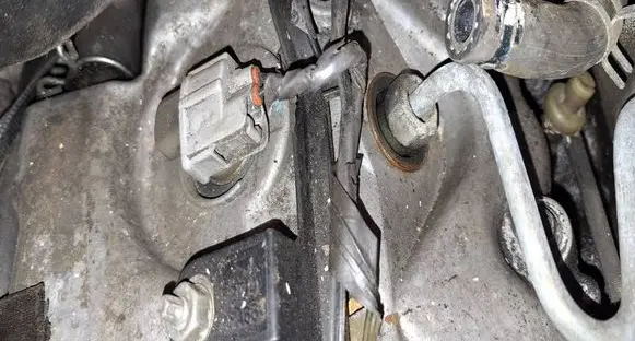 Toyota Corolla Verso AR10 Fuel injector 