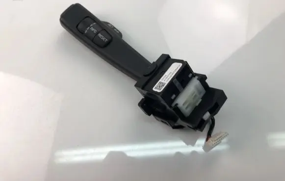 Volvo V70 Indicator stalk 31264162