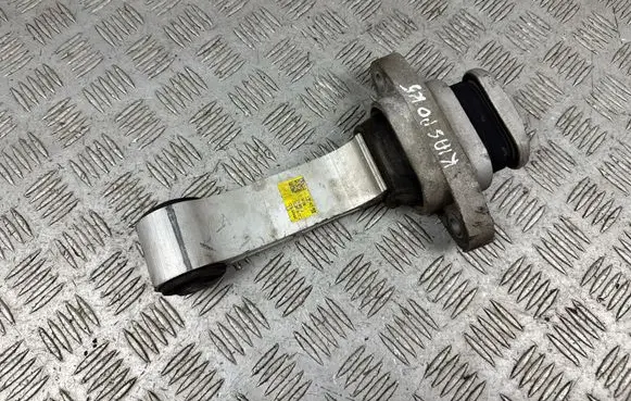 Engine mount bracket