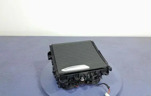 BMW X3 E83 Glove box 5A010B0