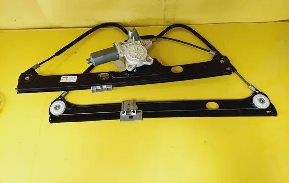 Mercedes-Benz Vaneo W414 Front door window regulator with motor A2308201042