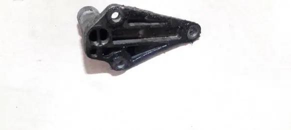Audi A6 S6 C5 4B Engine mounting bracket 8d0199343j