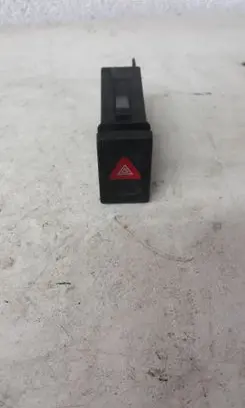 Volkswagen PASSAT B5.5 Hazard light switch 3P0953235