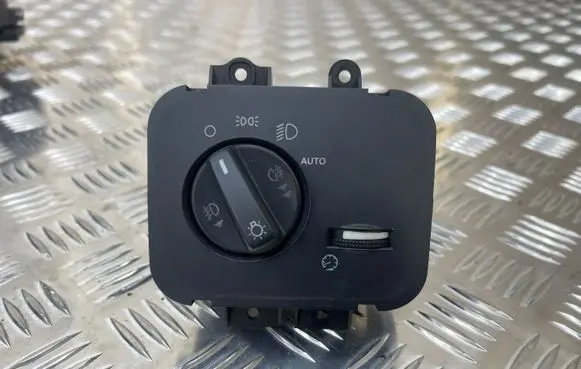 Land Rover Range Rover Sport L320 Light switch YUD501480