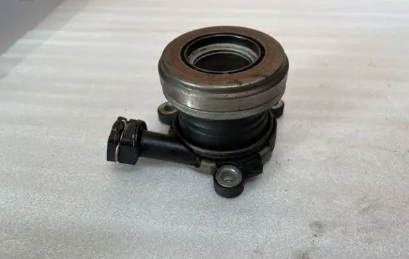 Opel Corsa E clutch release bearing 25192481