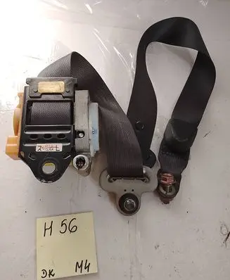Mazda 6 Rear seatbelt 86584536