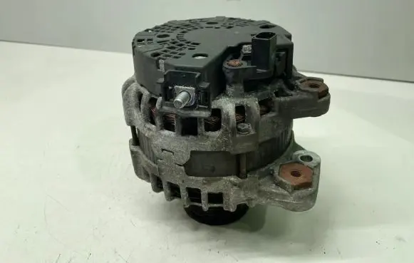 Volvo V60 Generator/alternator 30659580