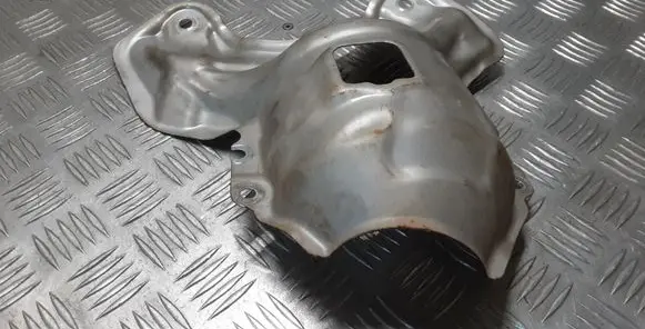 Mitsubishi Outlander Exhaust heat shield