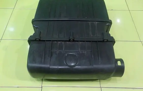Fiat 500 Air filter box 