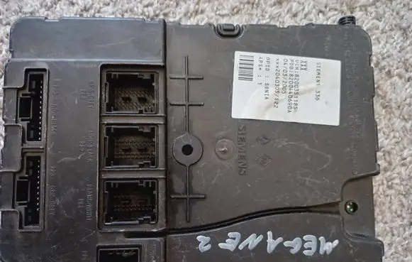Renault Megane II Comfort/convenience module 8200351185