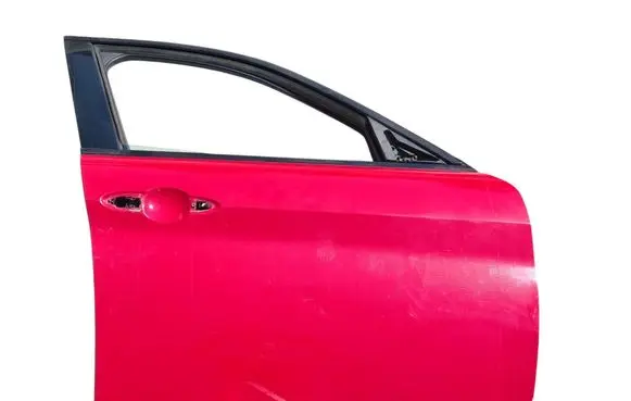 Alfa Romeo Giulia Front door 20260519HCR1332