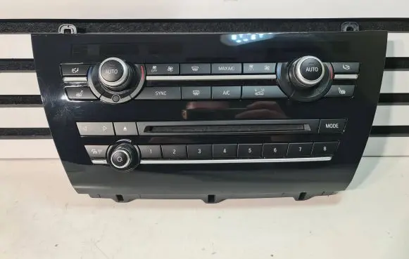 BMW X6 F16 Climate control unit 6831942 26092017