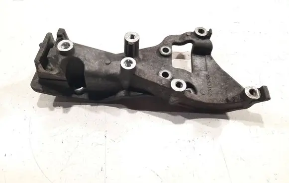 Mitsubishi ASX Engine mounting bracket 1801A070