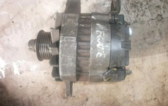 Renault 19 Generator/alternator a13n159