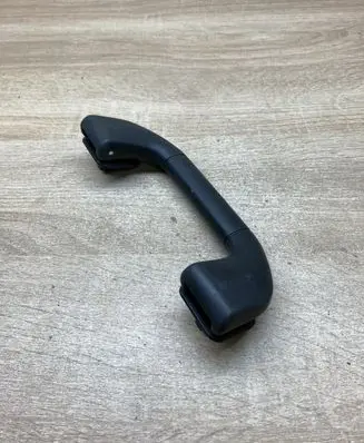 Mercedes-Benz E W212 Front interior roof grab handle A2048100051