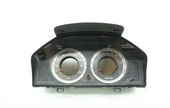 Volvo XC70 Speedometer (instrument cluster) 31270370AA