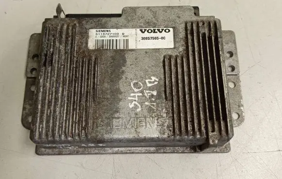 Volvo S40, V40 Engine control unit/module 308575650C S113727103D