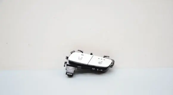Mercedes-Benz E W213 Seat heating switch A2139051604