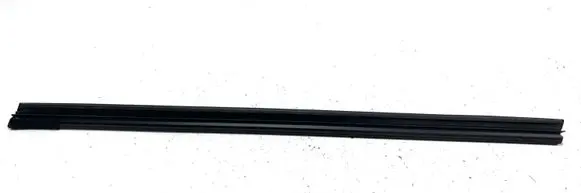 Peugeot 308 Front door glass trim molding