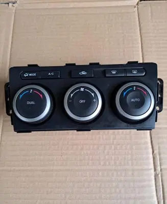 Mazda 6 Climate control unit GAP361190A