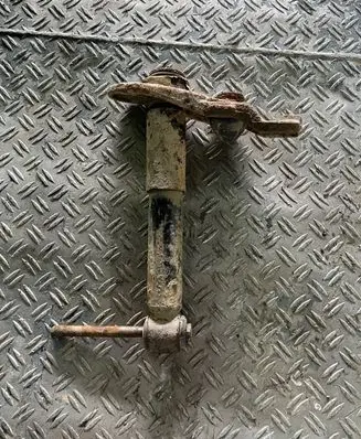Volkswagen Multivan T4 Front shock absorber/damper