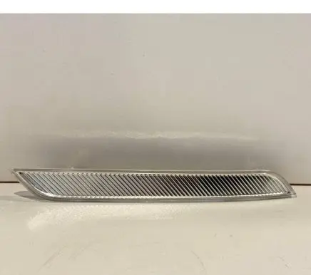BMW X6 E71 Front reflector 7187088