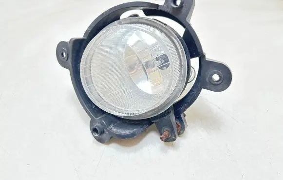 KIA Sorento Front fog light E132126