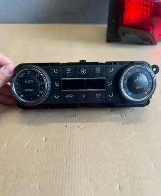 Mercedes-Benz R W251 Climate control unit A2518700890