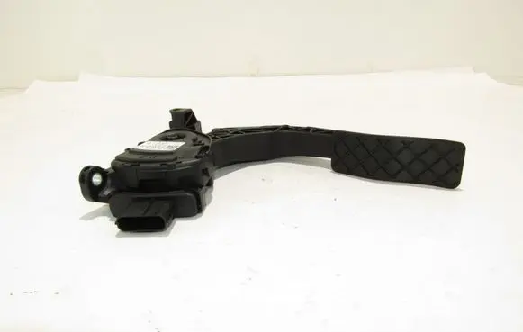 Audi A5 Sportback 8TA Accelerator throttle pedal 8K1721523A