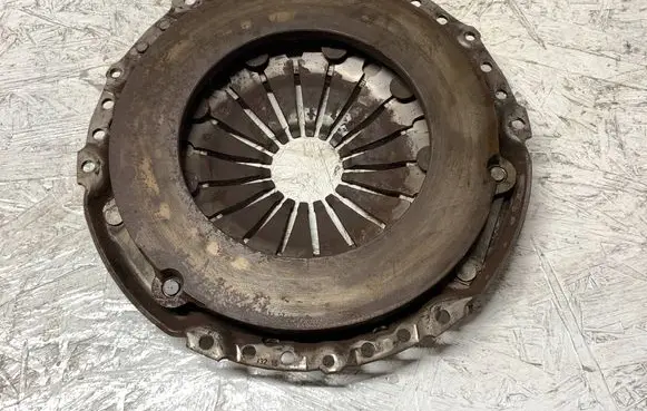 Skoda Octavia Mk2 (1Z) Pressure plate 03L1410250