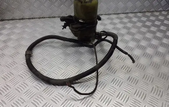 Opel Astra H Power steering pump