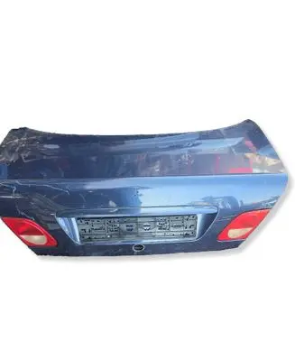 Mercedes-Benz E W210 Tailgate/trunk/boot lid 