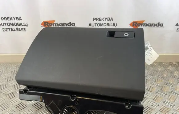 Volkswagen PASSAT CC Glove box 3C2857097BD