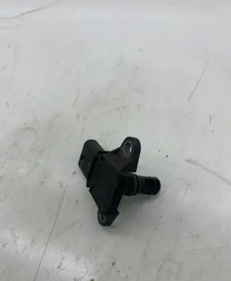BMW 5 F10 F11 Air pressure sensor 7599042 A2C53358214