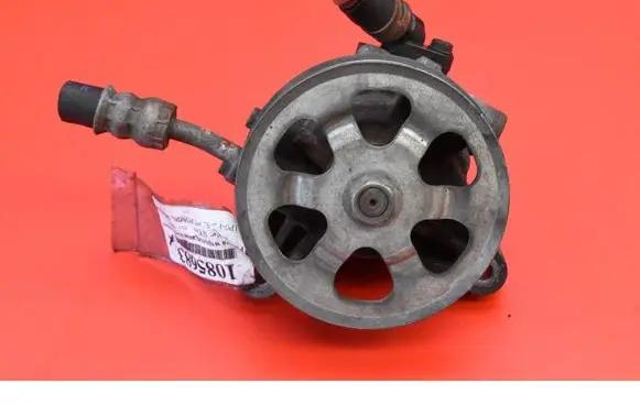 Honda CR-V Power steering pump
