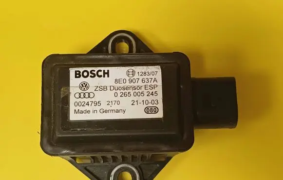 Audi A4 S4 B6 8E 8H ESP acceleration yaw rate sensor 8E0907637A 0265005245
