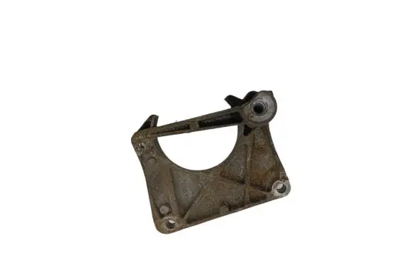 BMW 5 E60 E61 Engine mounting bracket 241661