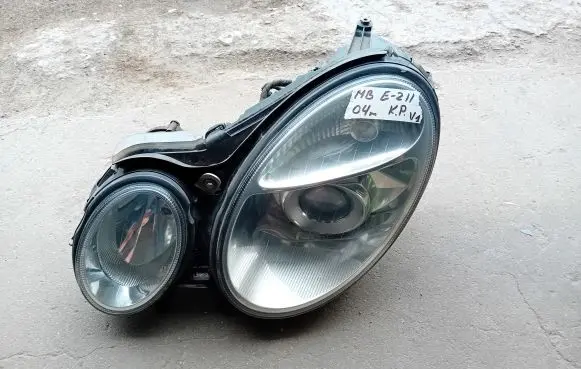 Mercedes-Benz E W211 Headlight/headlamp