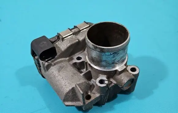 Nissan Qashqai Throttle body valve 8200330810-E IMPRK1357720