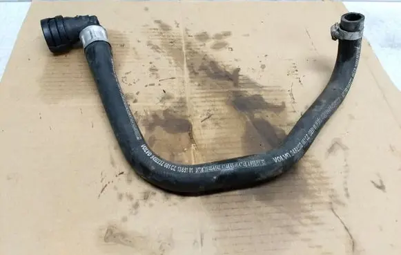 Volvo S60 Engine coolant pipe/hose 9492232
