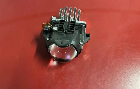 BMW X2 F39 LED ballast control module 901569520501
