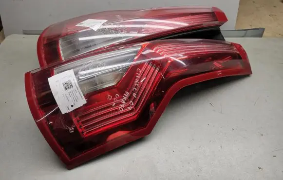 Citroen C4 I Picasso Rear/tail lights set 163846 163866 163845