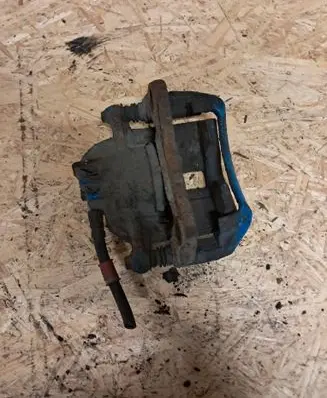 Mitsubishi Space Star Front brake caliper