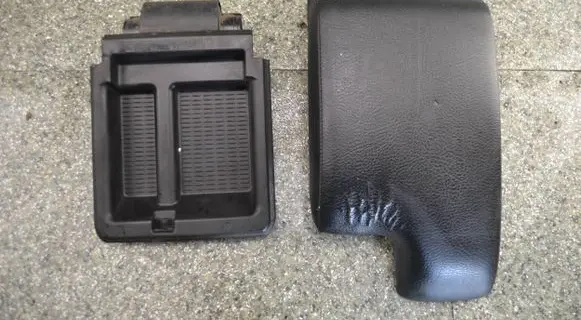 BMW 3 E46 Armrest 8213679