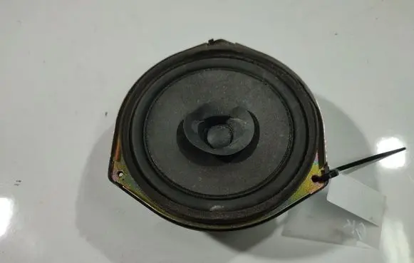 Mazda Premacy Front door speaker D35066960