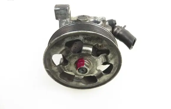 Honda FR-V Power steering pump